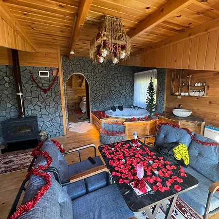 Peruma Hotel 2*