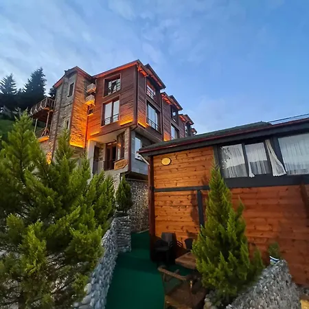 Hotel Peruma